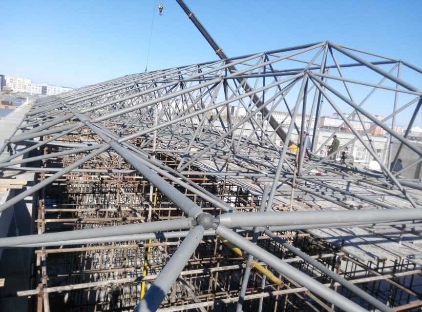 邵武商贸城屋顶网架工程